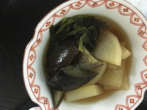 大根と茄子と小松菜の煮物(^^)